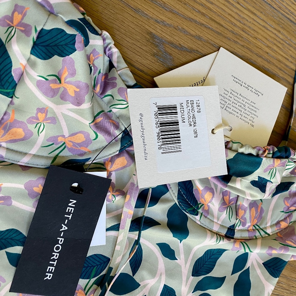 Agua by Agua Bendita Lavanda Cotton & Silk Blend Pareo and swimsuit in size M. - Picture 14 of 14